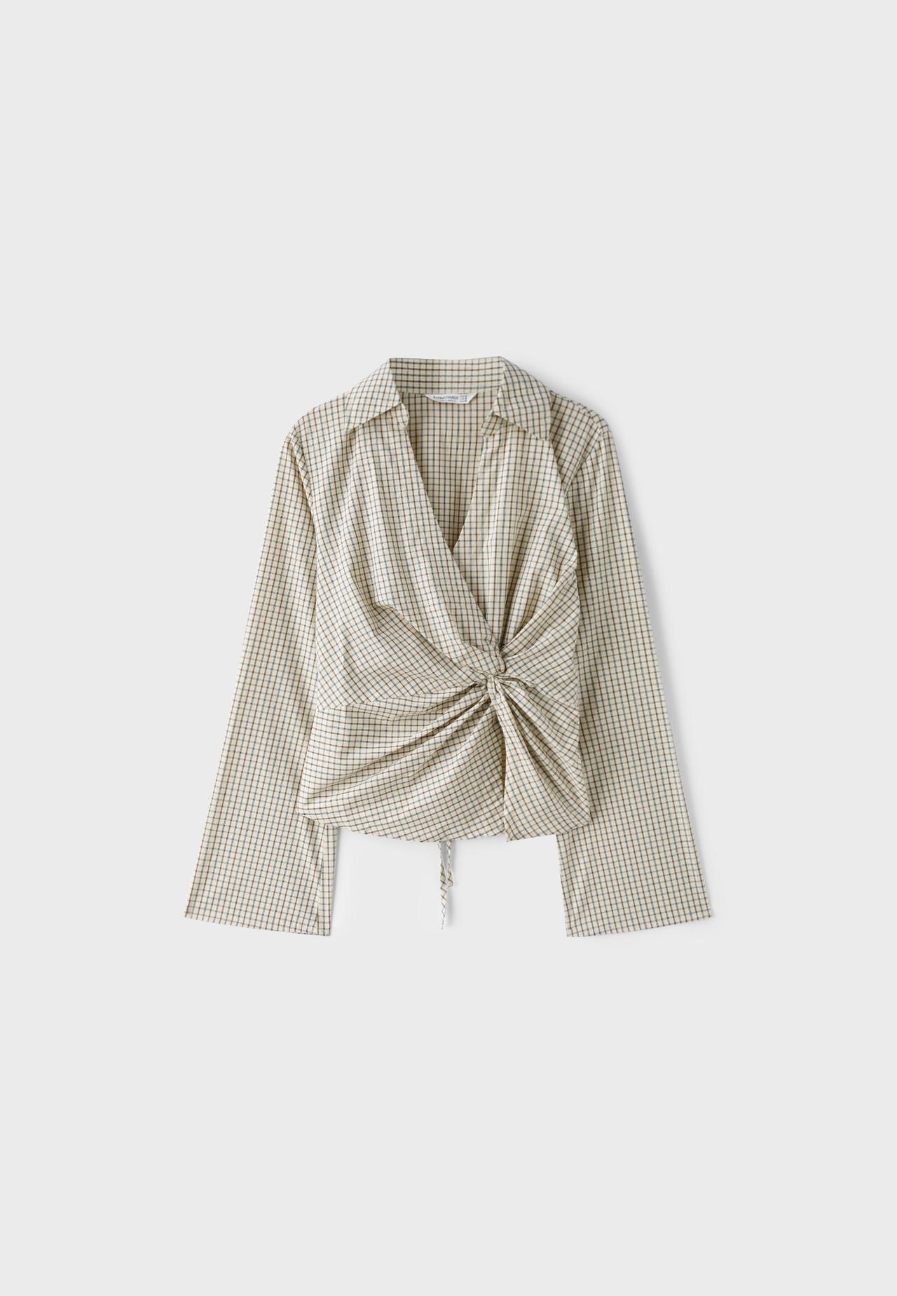 Fitted knot shirt — Vanilla