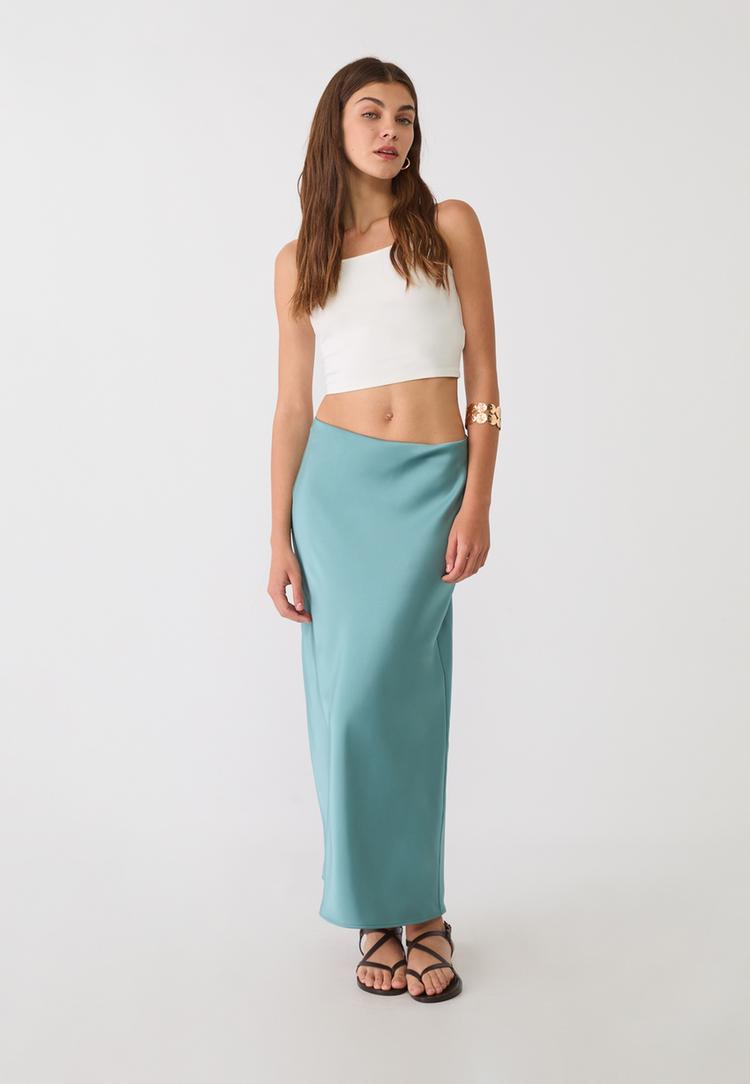 falda midi satinada