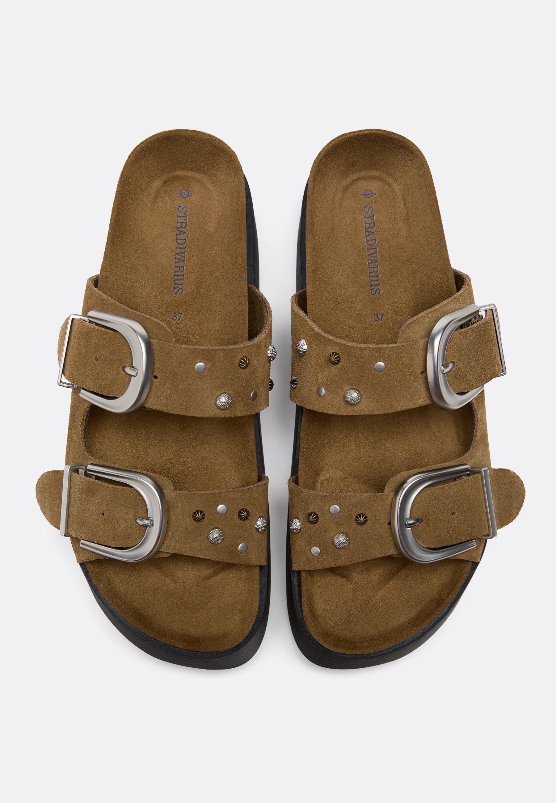 Platform leather buckle sandals — BEIGE