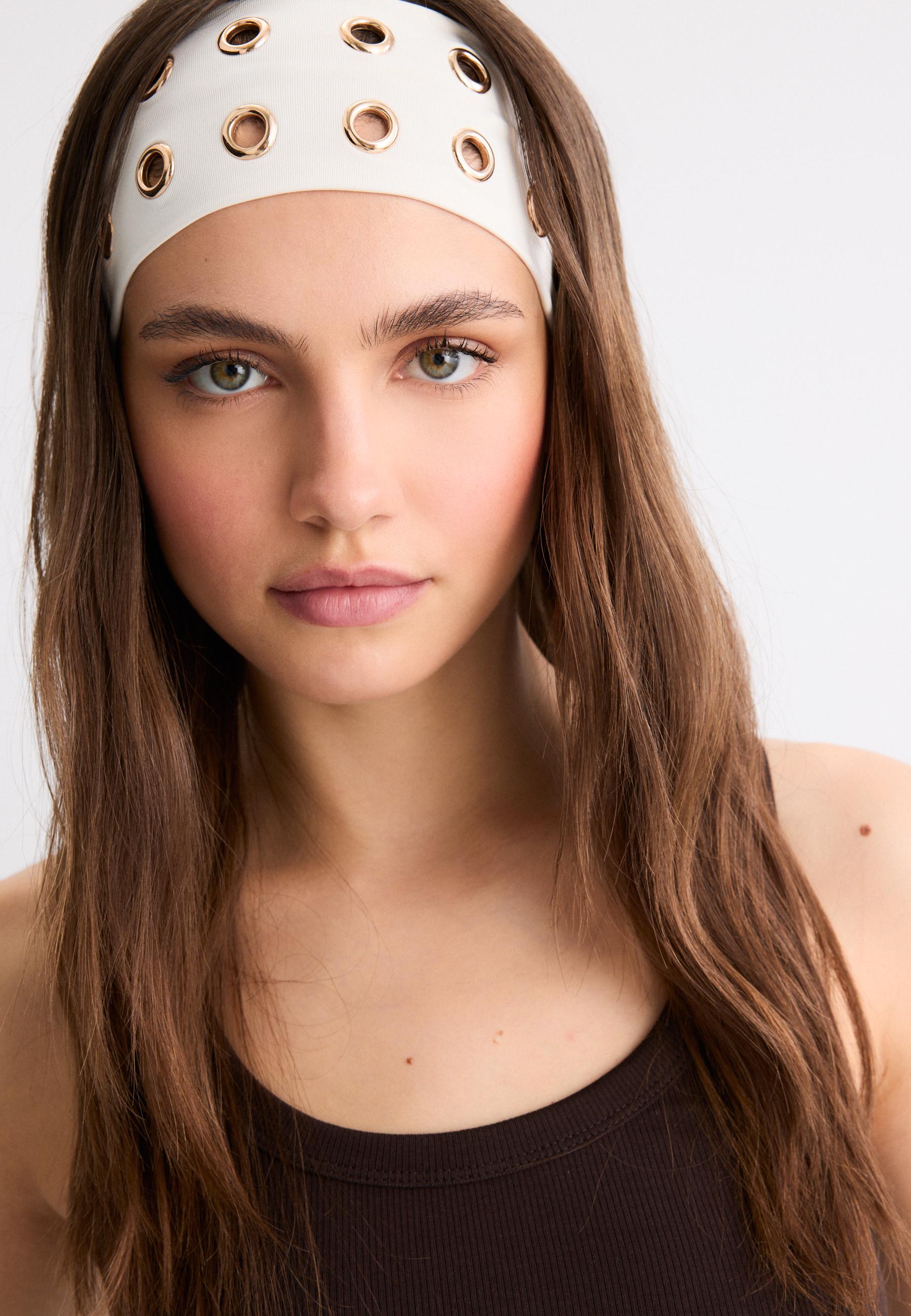 Set of 2 fur headbands with studs — Ecru