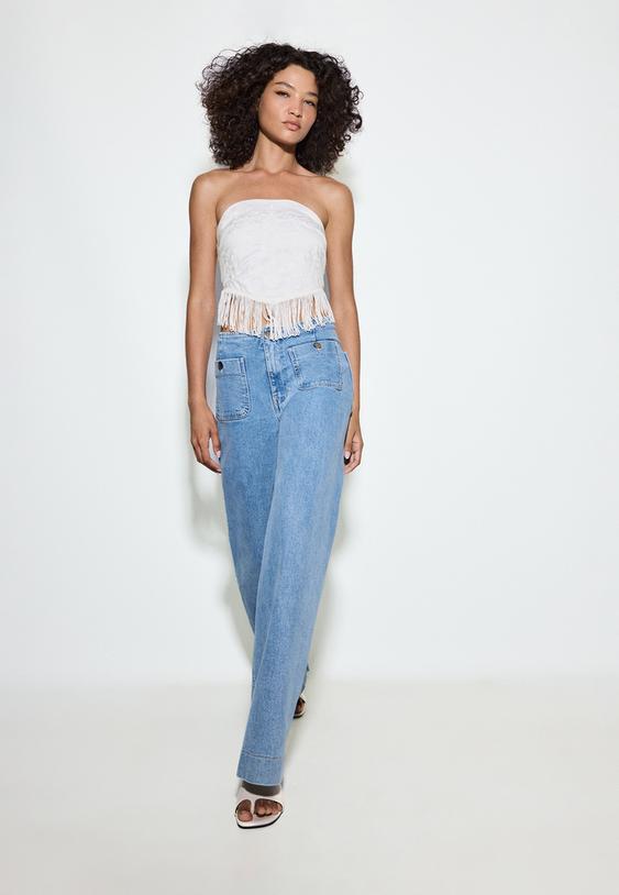 d77-minimalistische-jeans-mit-taschen