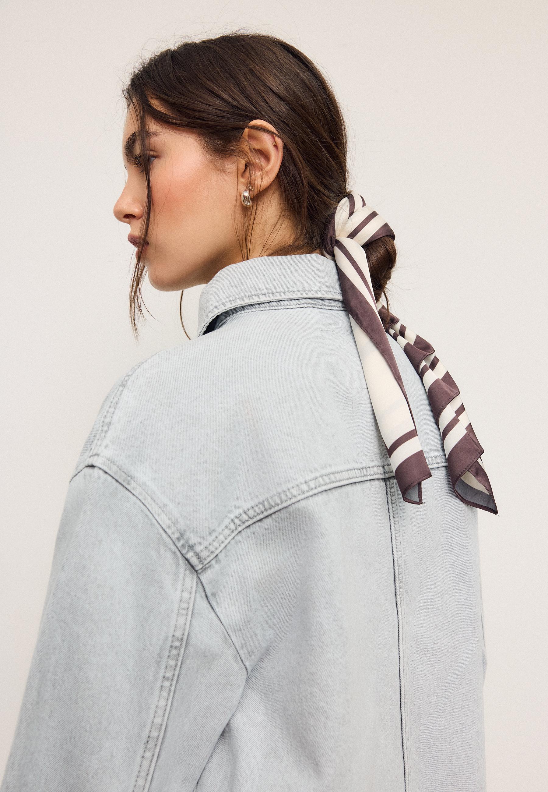 Checked line scarf — Ecru