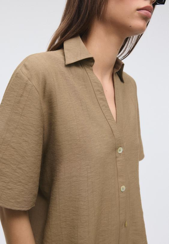 Stradivarius Button-Up Flowing Shirt Brown M