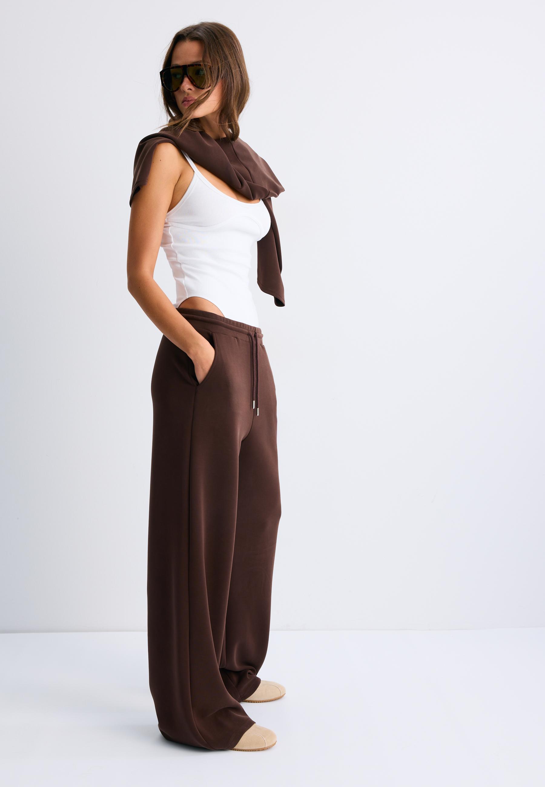 Soft-touch palazzo joggers — Brown