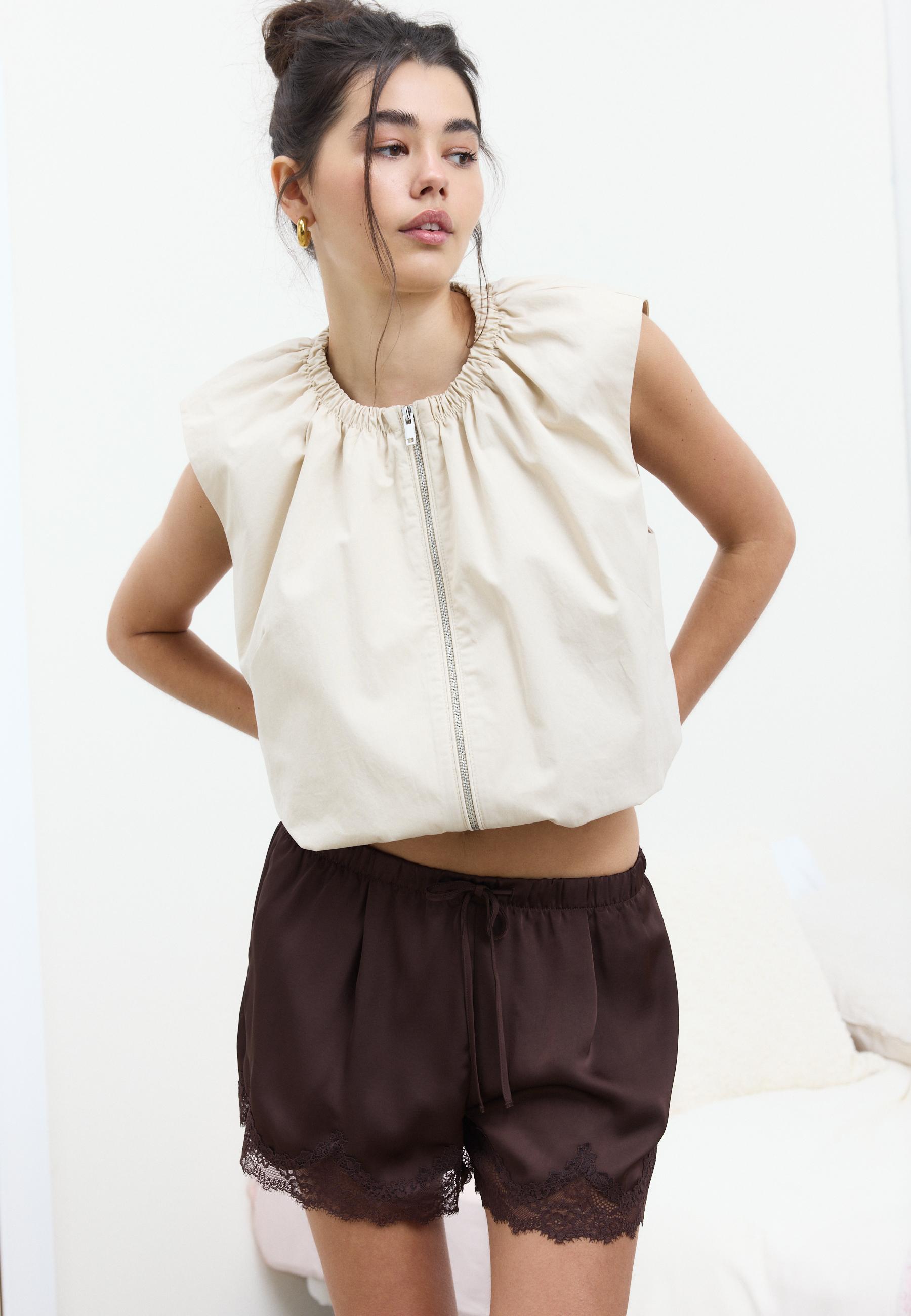 Balloon waistcoat — Stone