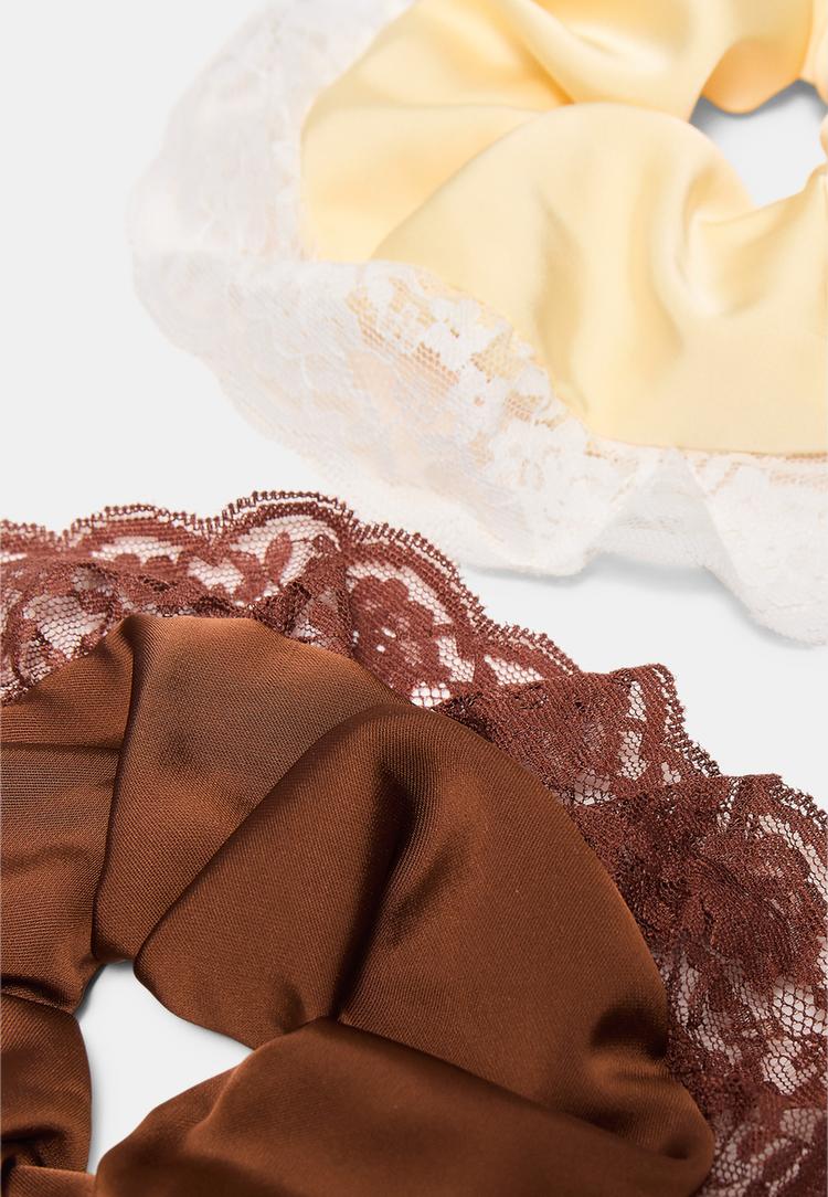 Stradivarius Σετ 2 Λαστιχάκια Μαλλιών Με Δαντέλα Καφέ Os φωτογραφία