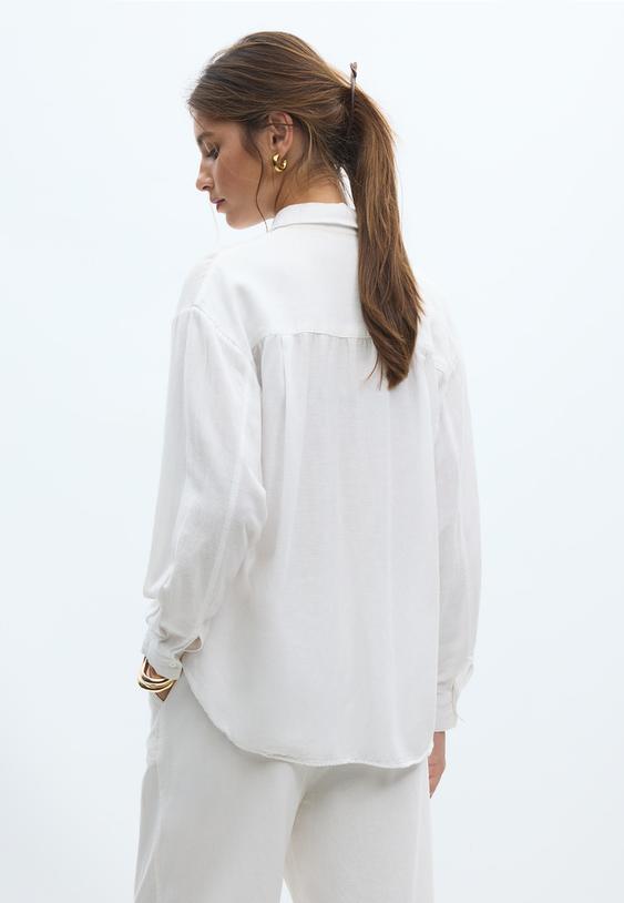 soepelvallende blouse met linnenlook
