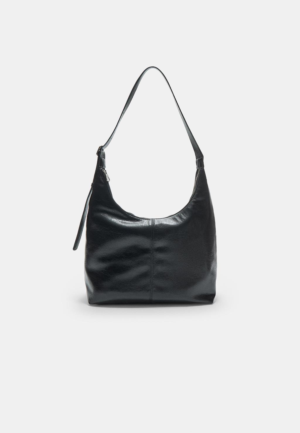 Large crossbody bag with zip