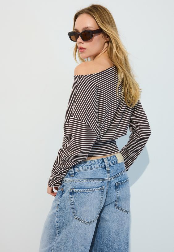 Stradivarius Striped Boat Neck Long Sleeve T-Shirt With Sash Hem Brown M