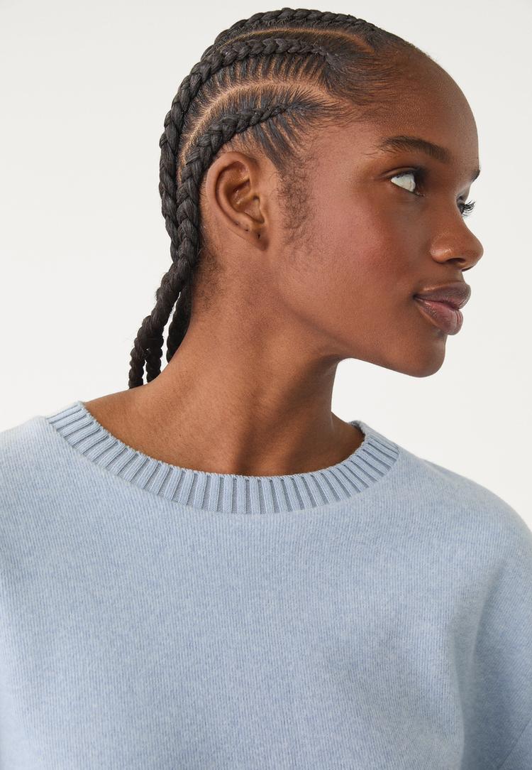 knit round neck t shirt