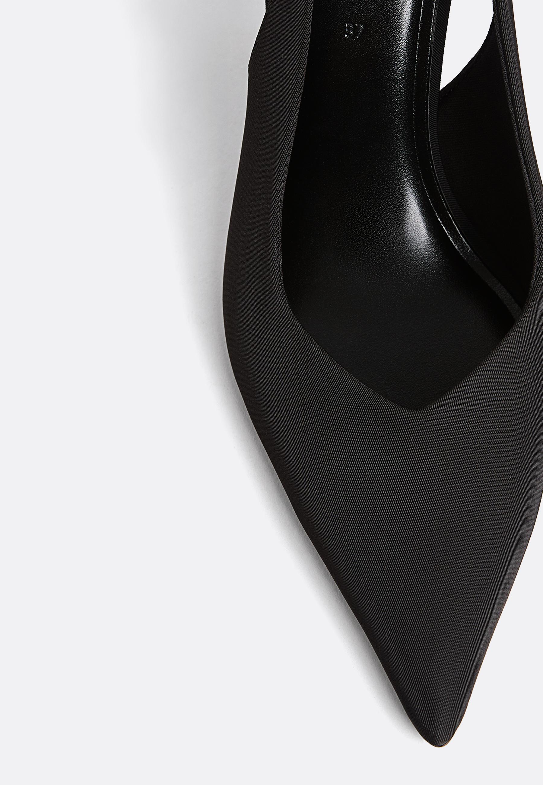 Basic slingback shoes — BLACK
