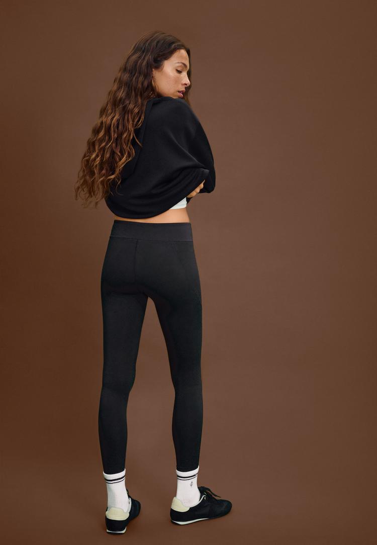 leggings tobilleros recortes