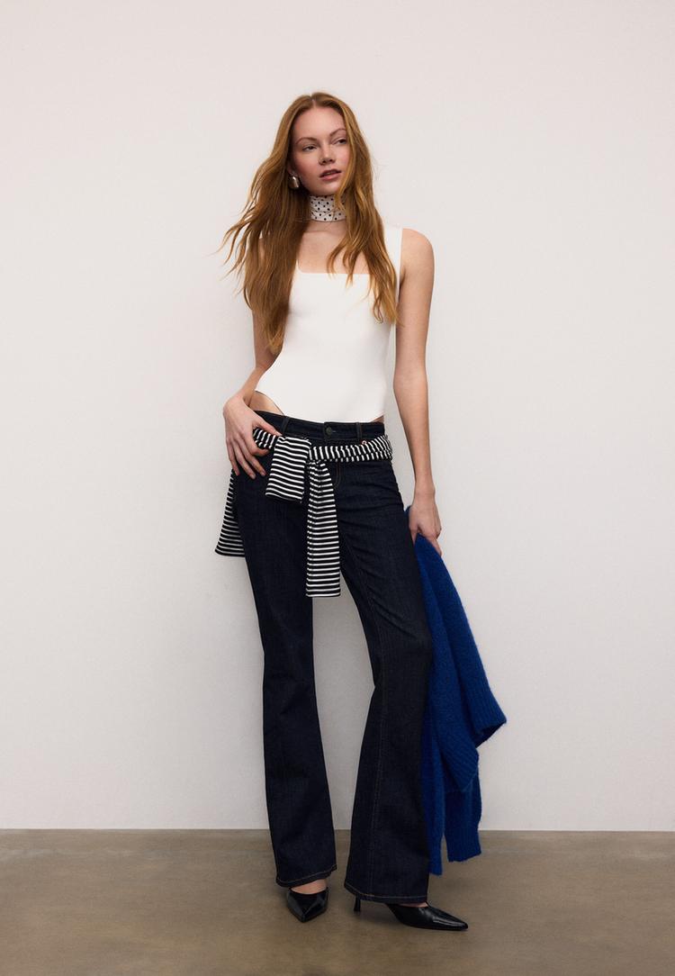 Stradivarius Κορμάκι Πολυαμίδιο Με Τετράγωνη Λαιμόκοψη Εκρού L