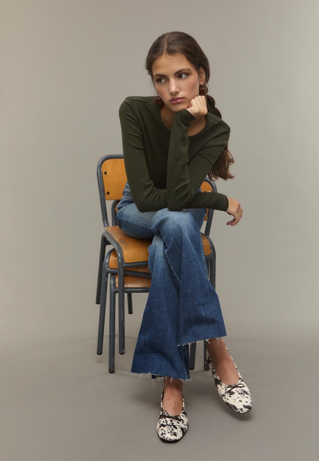 Slit fit flared jeans