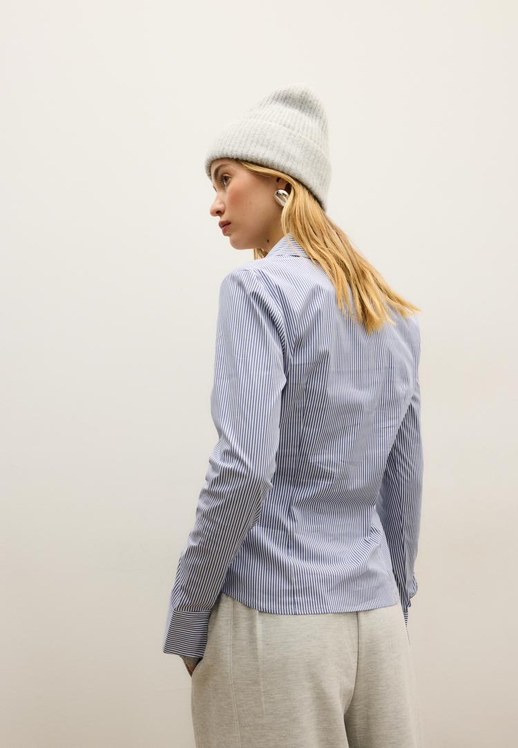 camisa basica fitted rayas