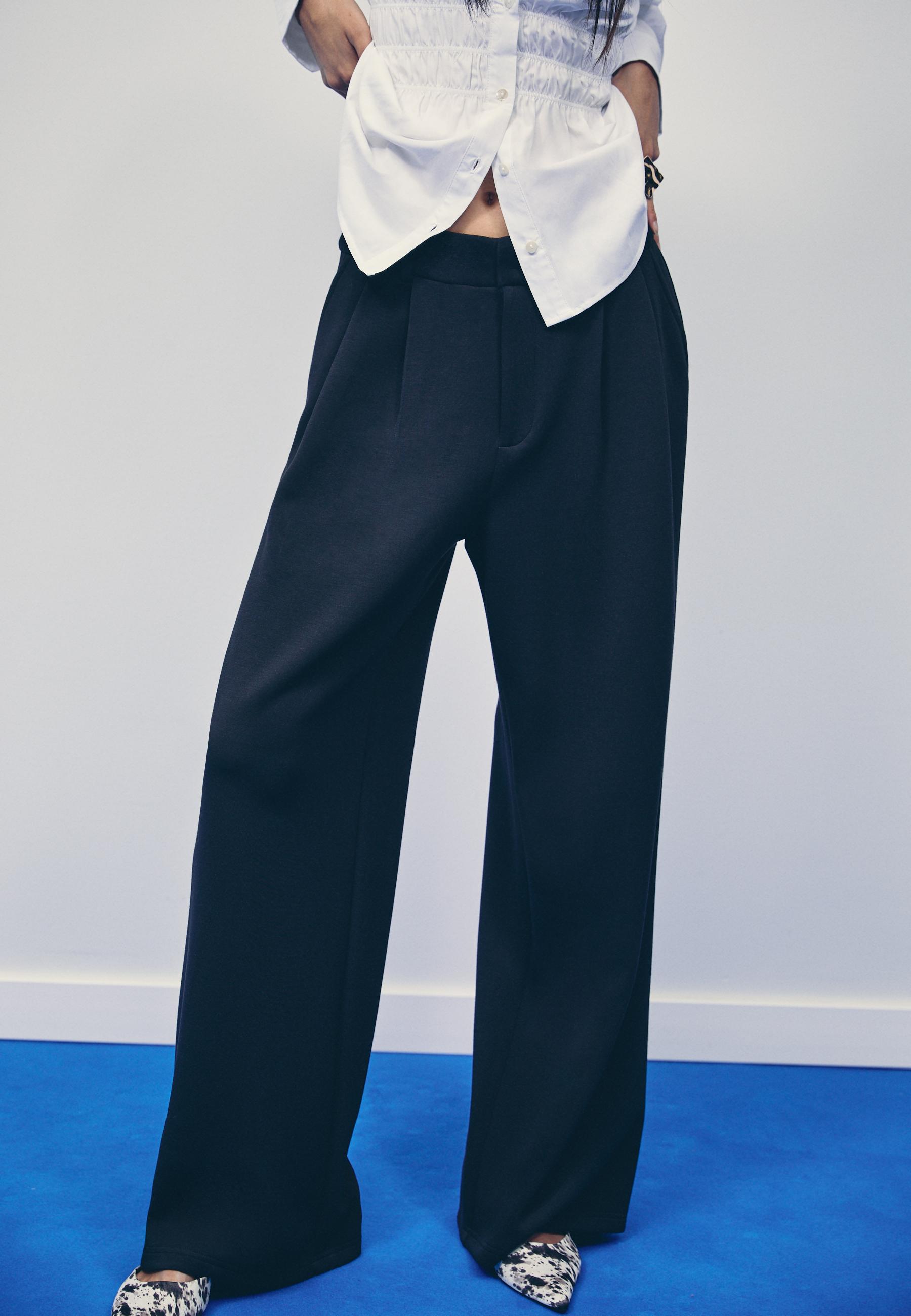 Soft-touch smart trousers — Black
