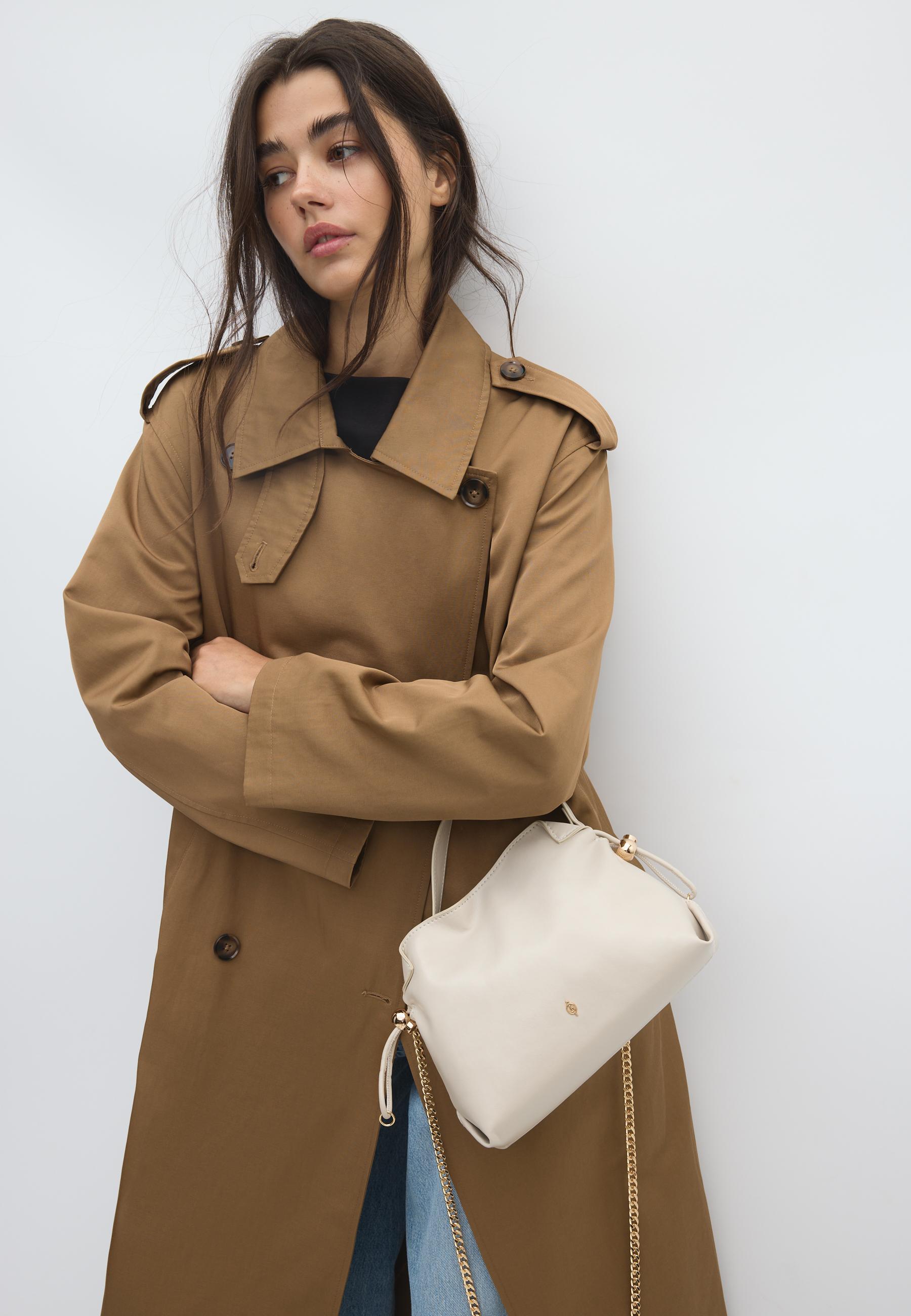 Small ruched crossbody bag — Ecru