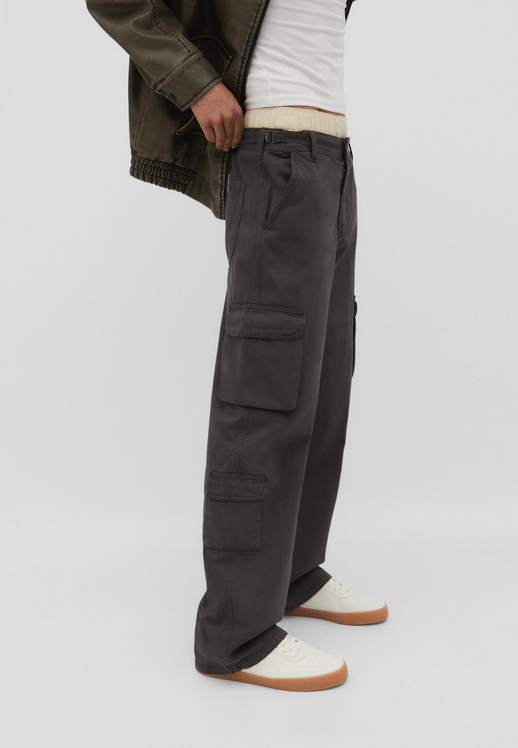 Adjustable waist cargo trousers