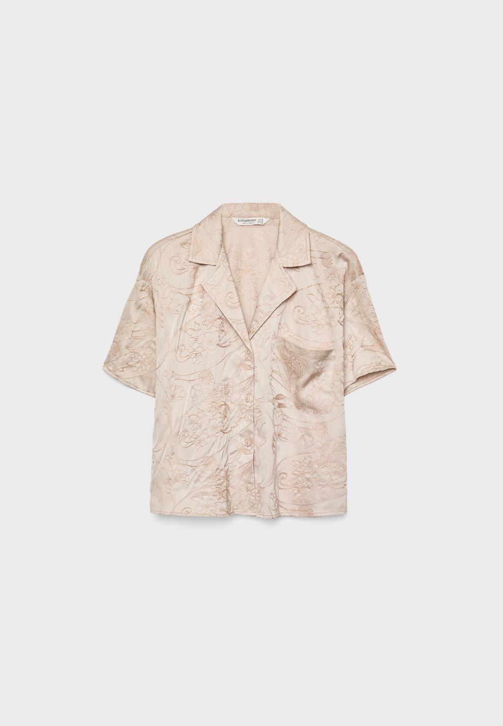 Embroidered short sleeve shirt