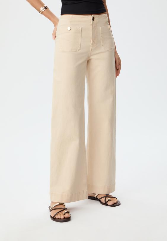 d77 minimalist trousers with pockets