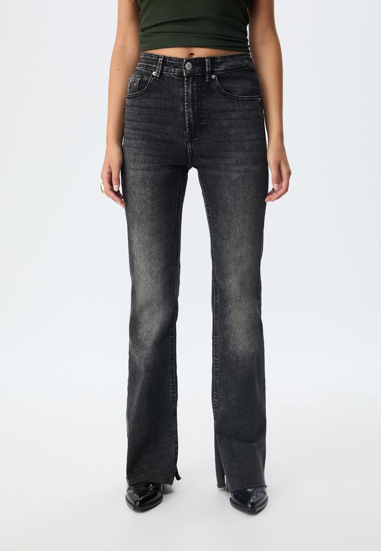 jean flare slit
