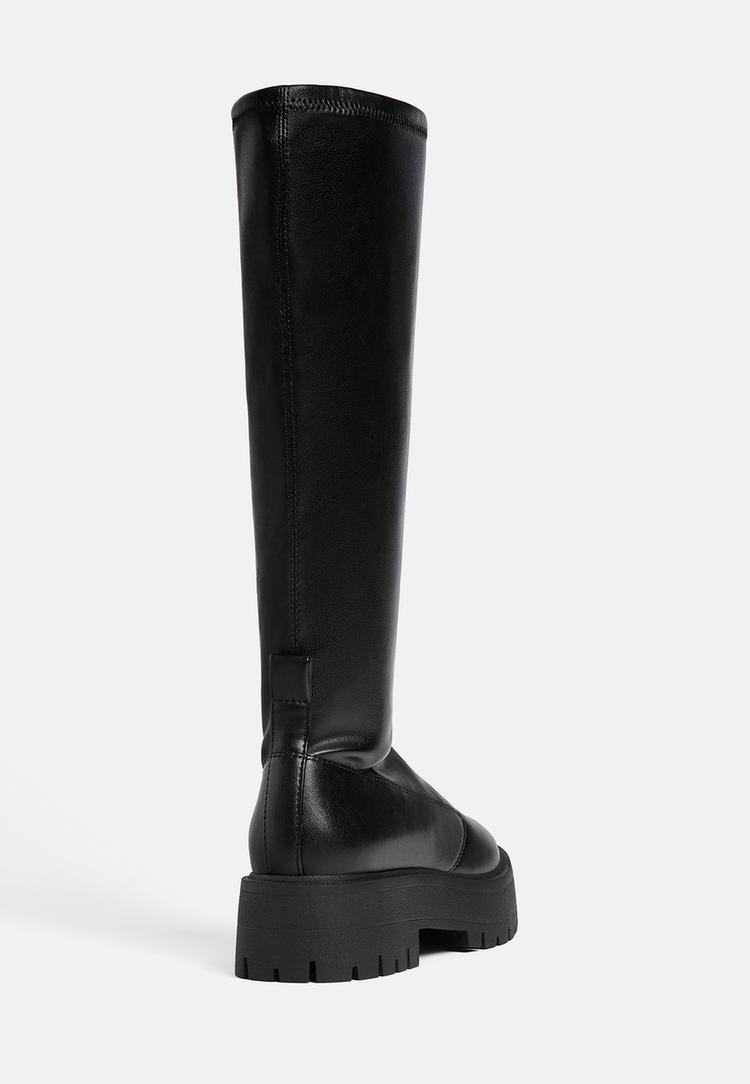 botas altas planas