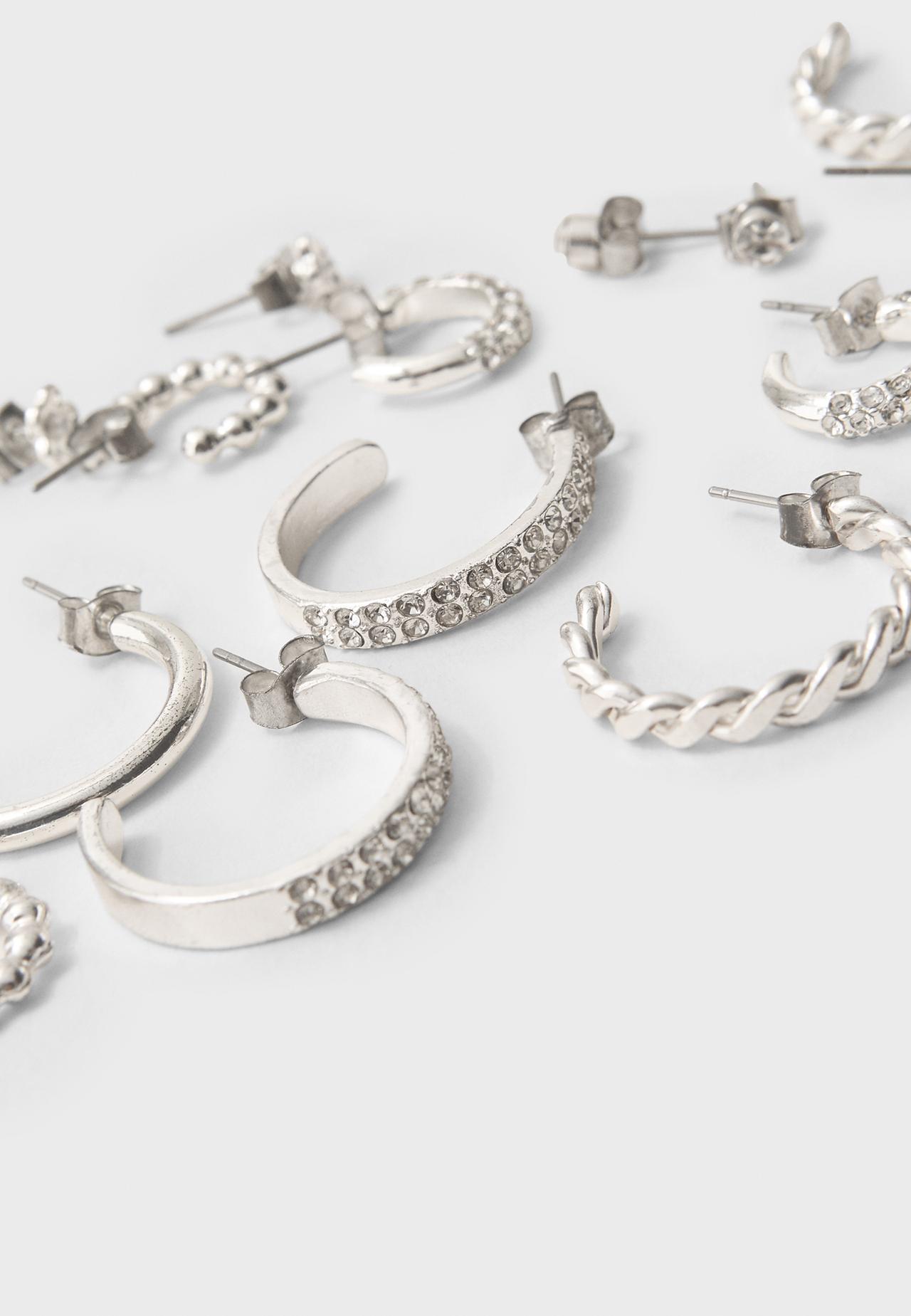 Set of 9 butterfly hoop earrings — Grey