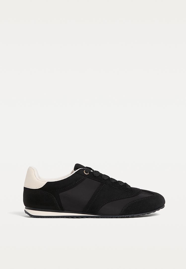 womens soft sneakers