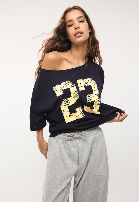 Тениска С Къс Ръкав 23