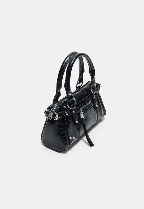 sac bandouliere poche a clous