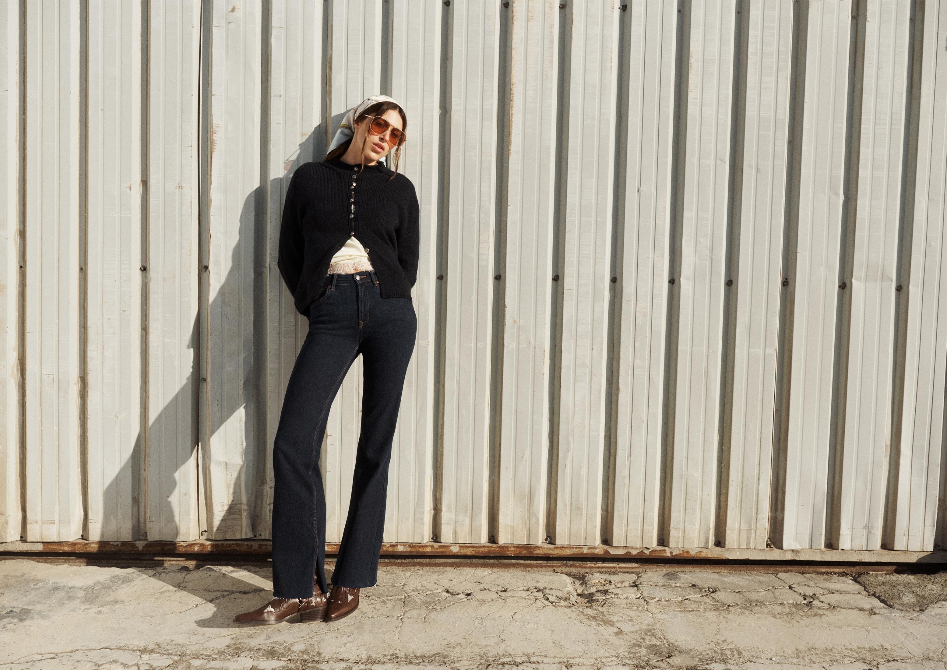 Stand collar knit cardigan — Dark blue