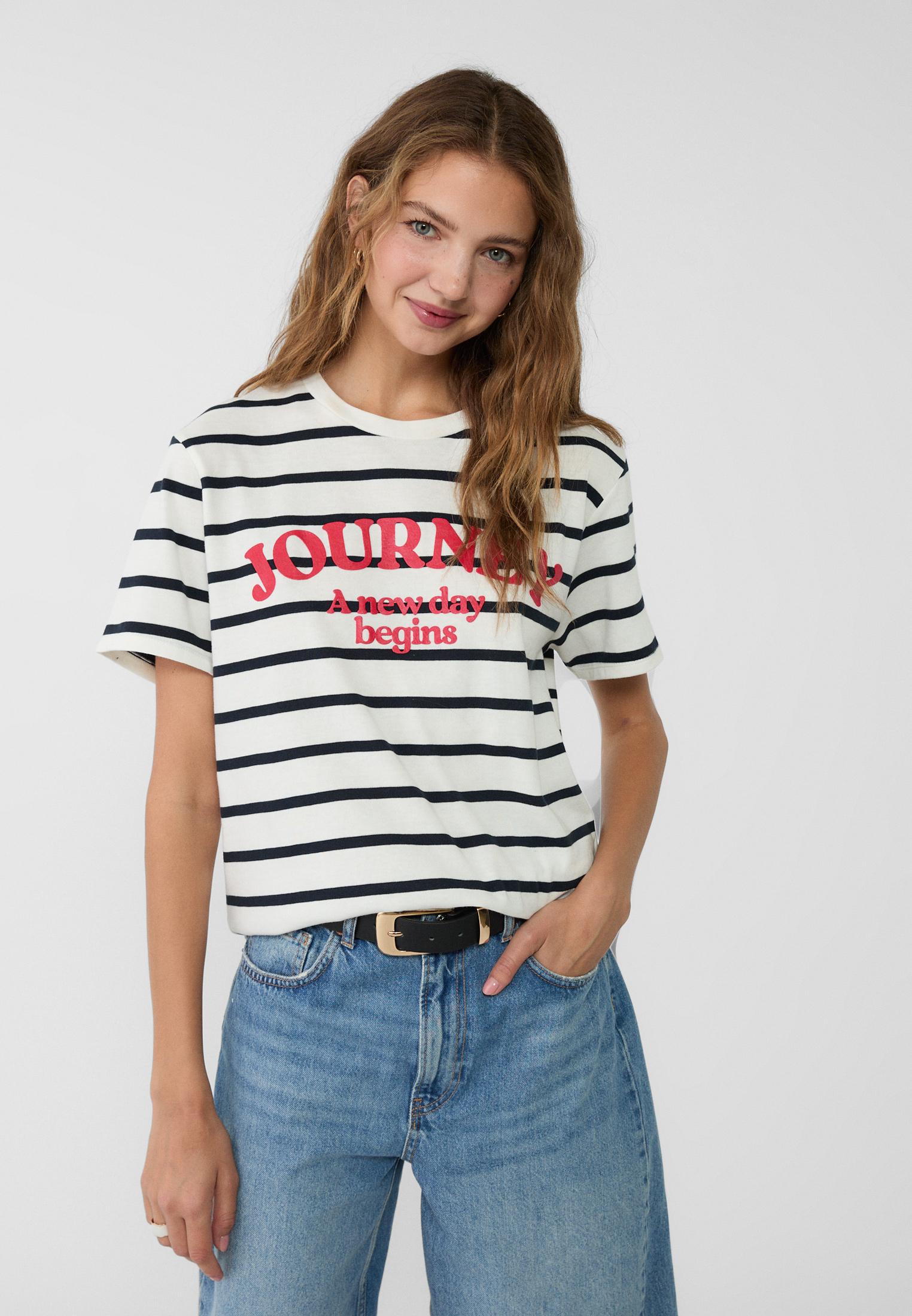 Camiseta mickey shops stradivarius