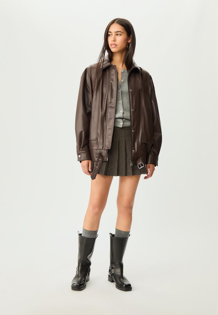 cazadora oversize efecto piel
