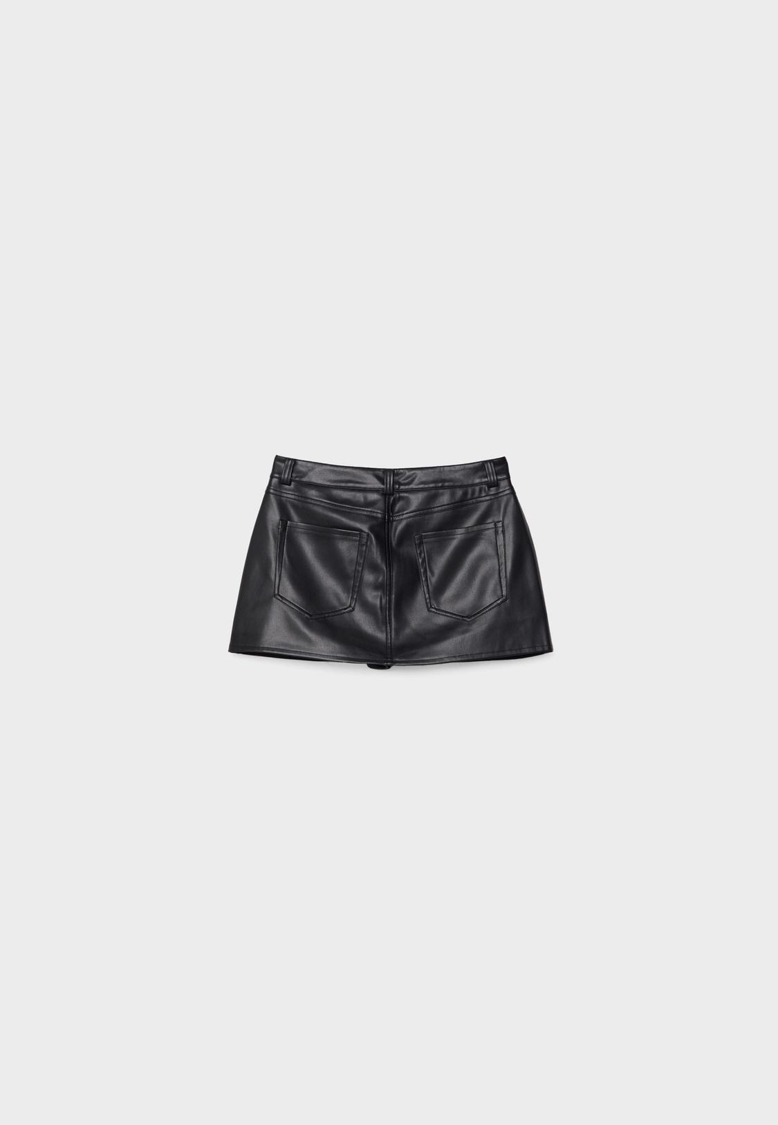 Polipiel Stradivarius Short Cuero Stradivarius Bermuda Efecto Piel