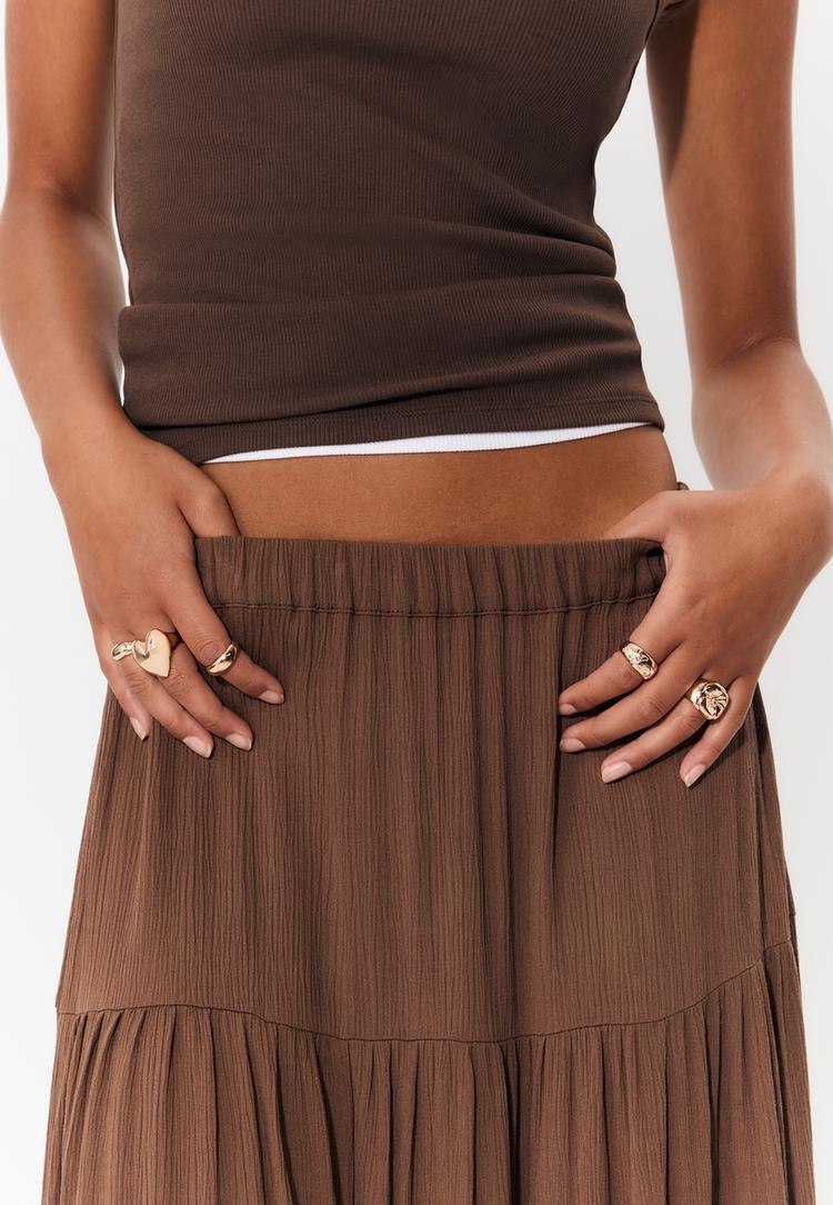 Stradivarius Σετ 5 Δαχτυλίδια Με Λουλούδι Και Καρδιά Χρυσαφί Os φωτογραφία