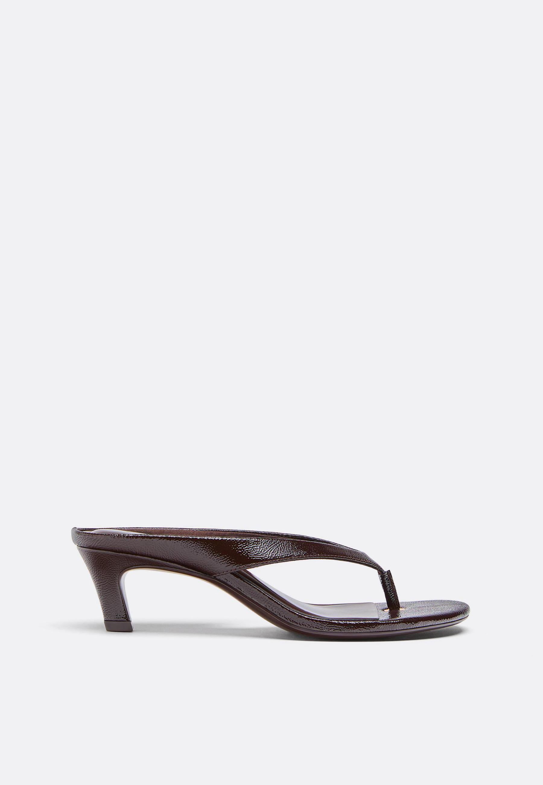 Stradivarius Πέδιλα Thong Με Τακούνι Και Όψη Δέρματος Καφέ 40