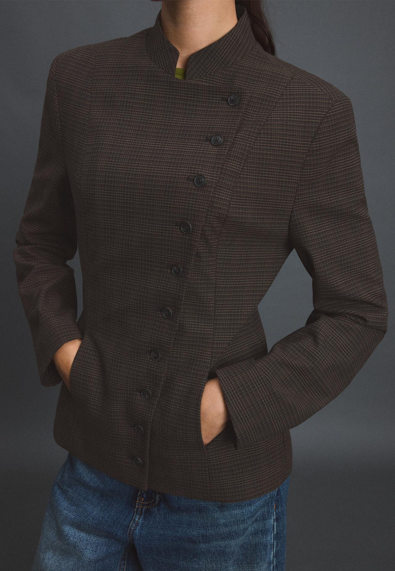 Asymmetric multi-button blazer — Brown