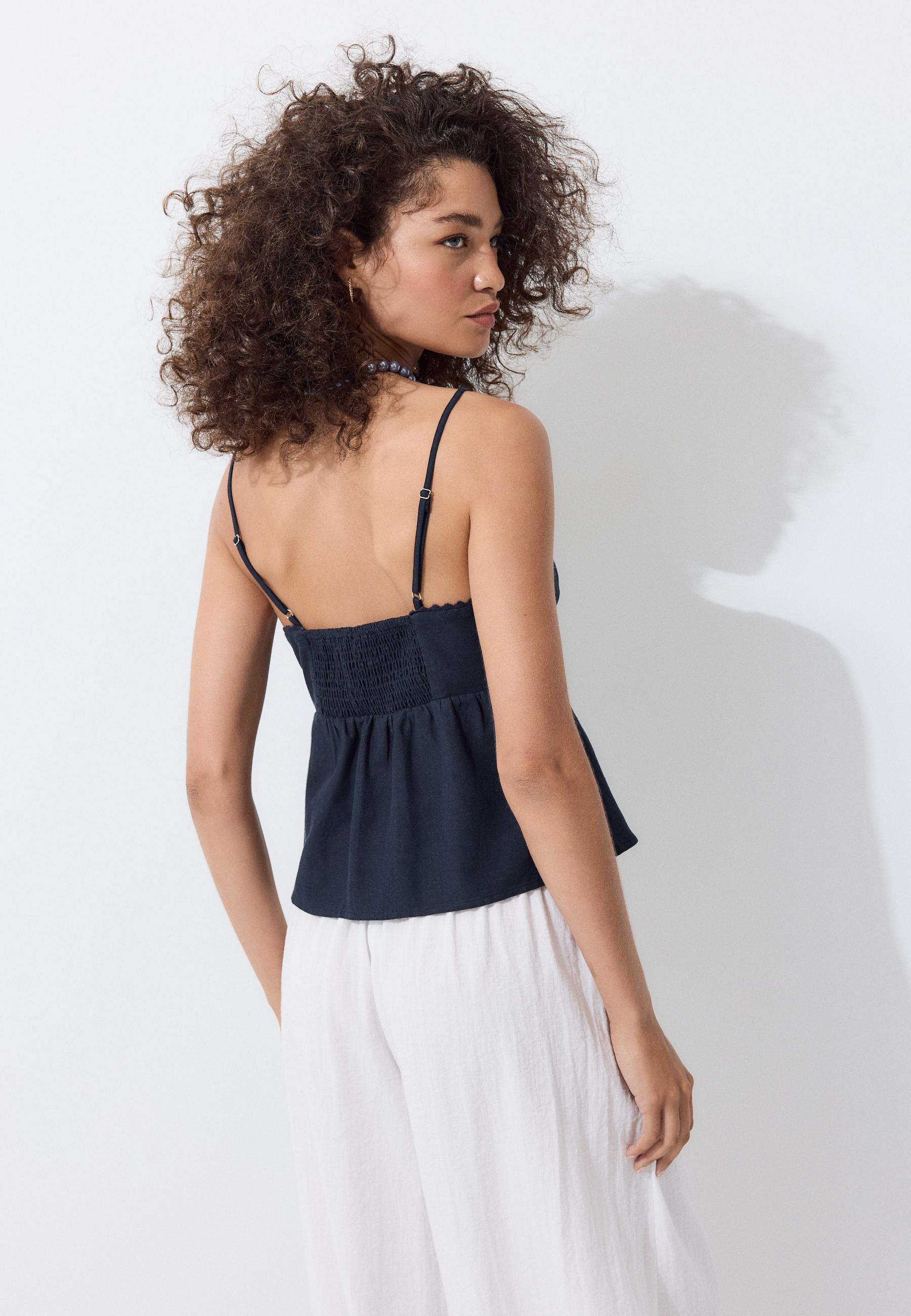 Rustic strappy top — Dark blue