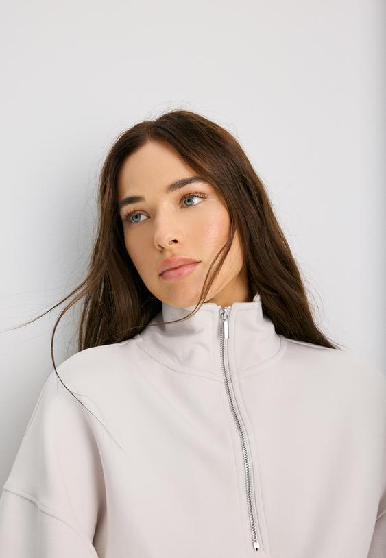 b10 fermuarlı yaka sweatshirt