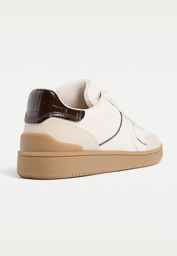 casual-sneaker-im-retrolook