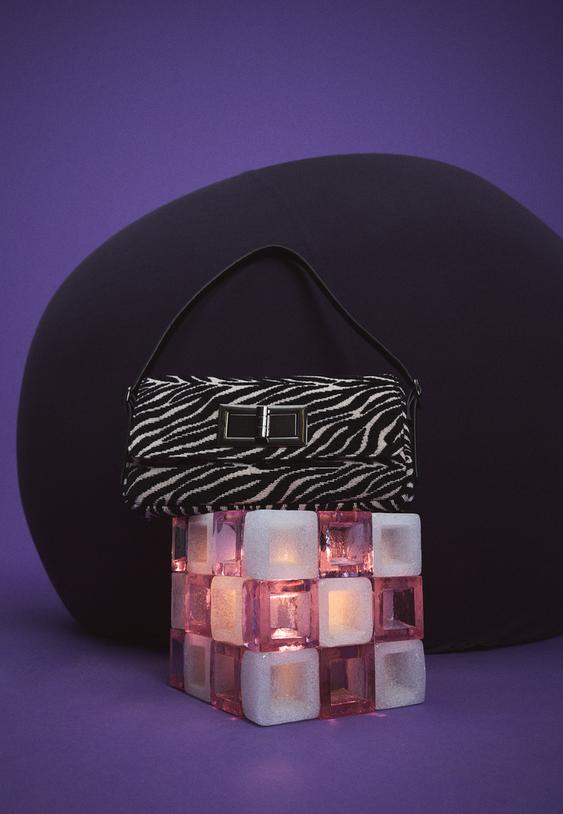 Stradivarius Shoulder Bag With Metal Clasp Ecru Os