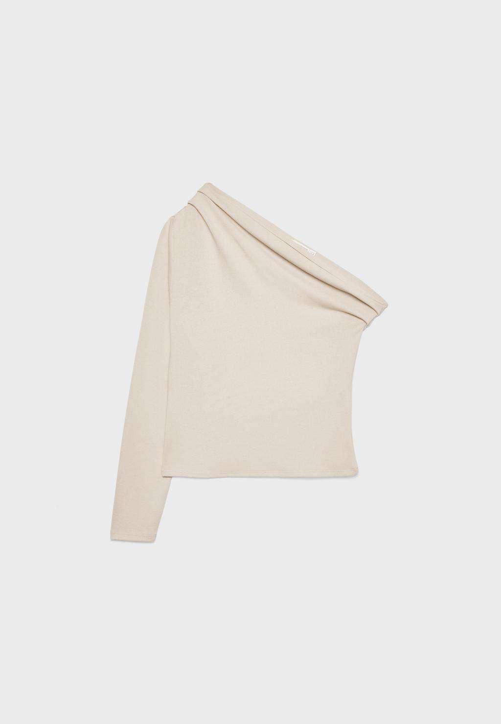 Camiseta asimétrica