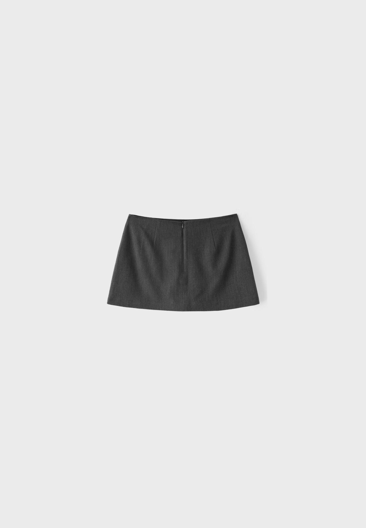 Button-detail smart mini skirt — Dark grey