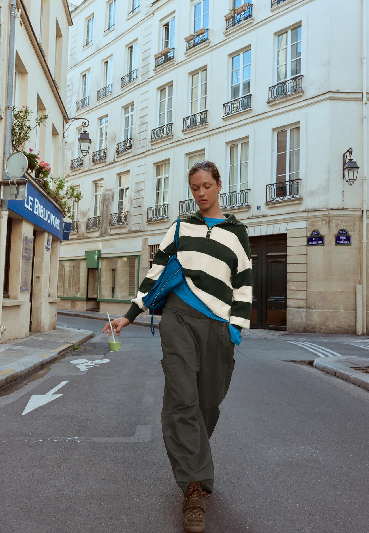 Zip-up knit sweater — Khaki