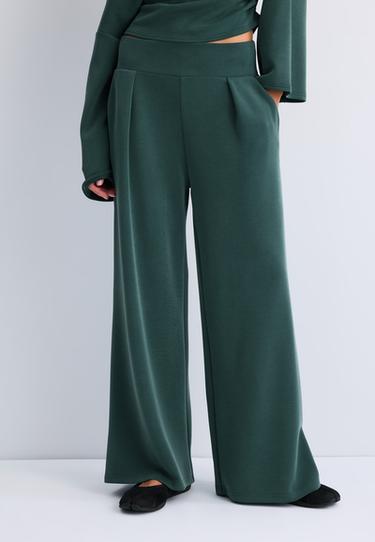 Soft-touch wide-leg pleated trousers — Khaki 3