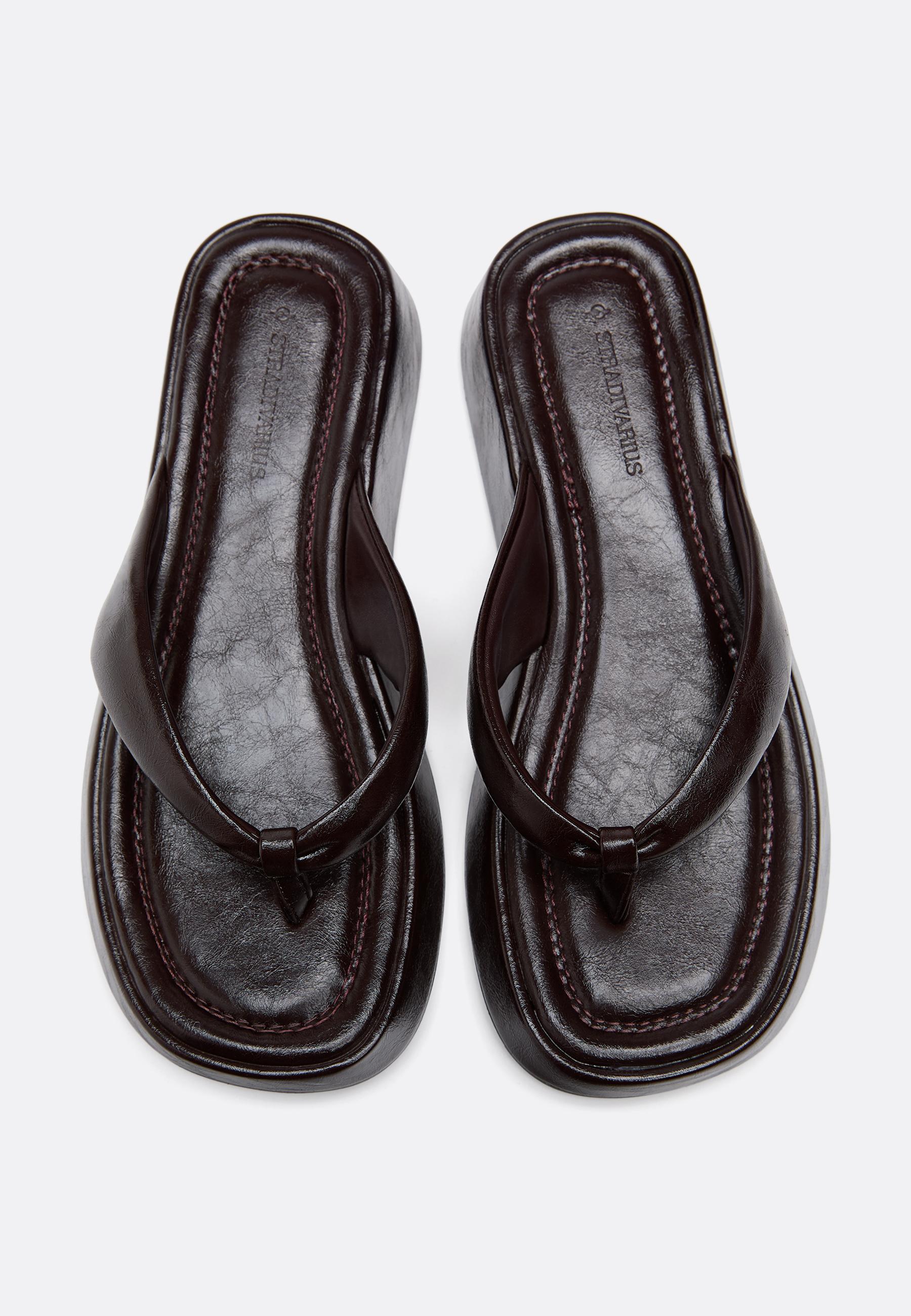 Flat thong sandals — BROWN