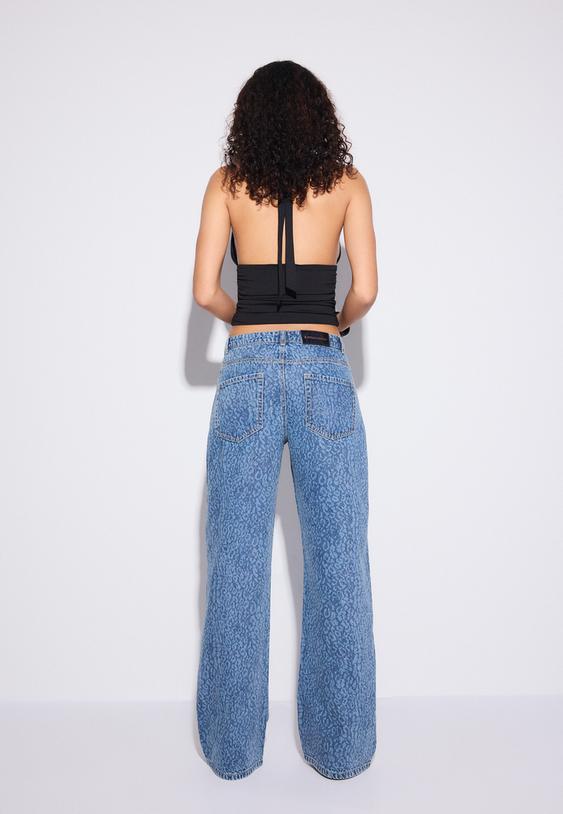 jeans straight fit leopardo brillos