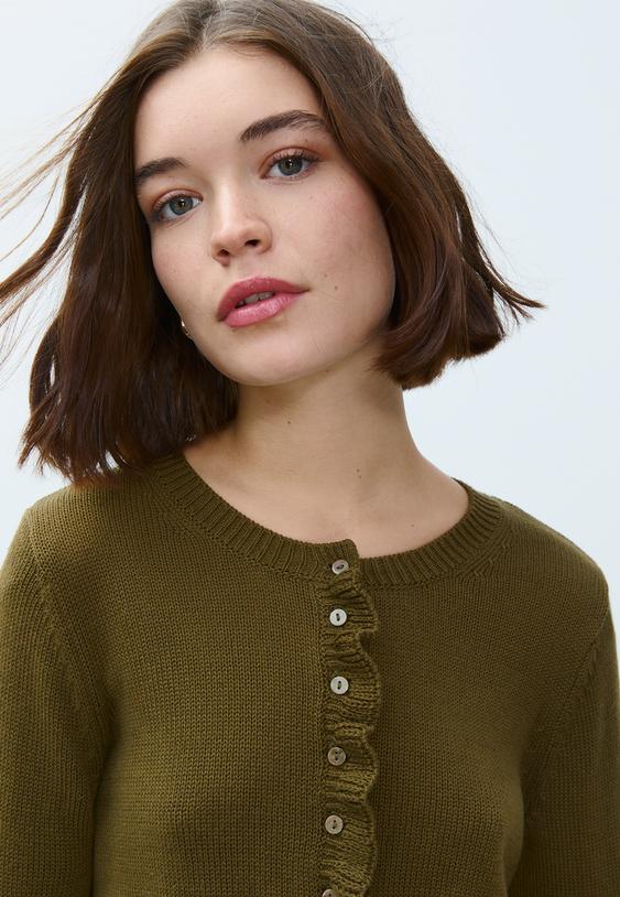 knit cardigan with buttons and ruffles