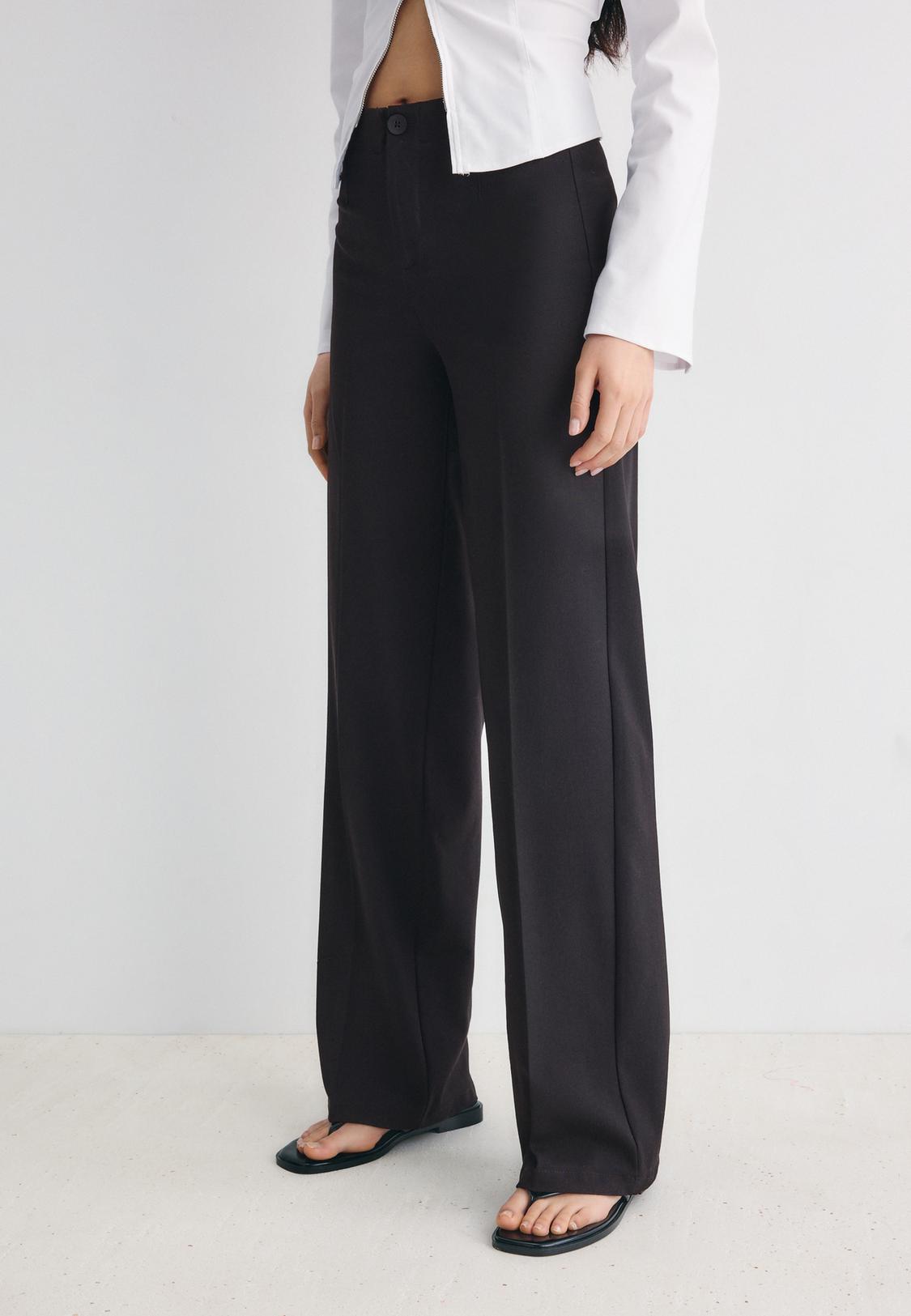 Stradivarius Wide-Leg Trousers Khaki 2 Stradivarius Wide-Leg Trousers Khaki 2