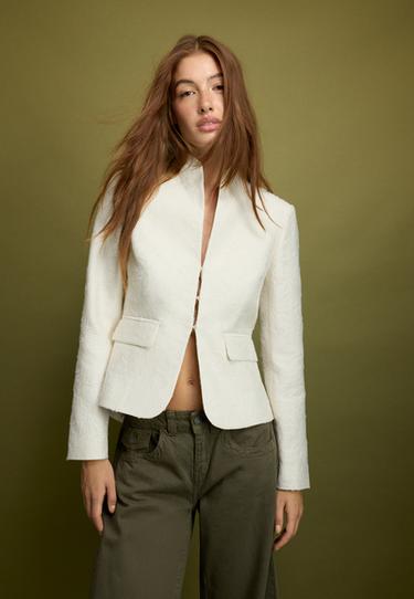 Asymmetric jacquard blazer — Ecru 1